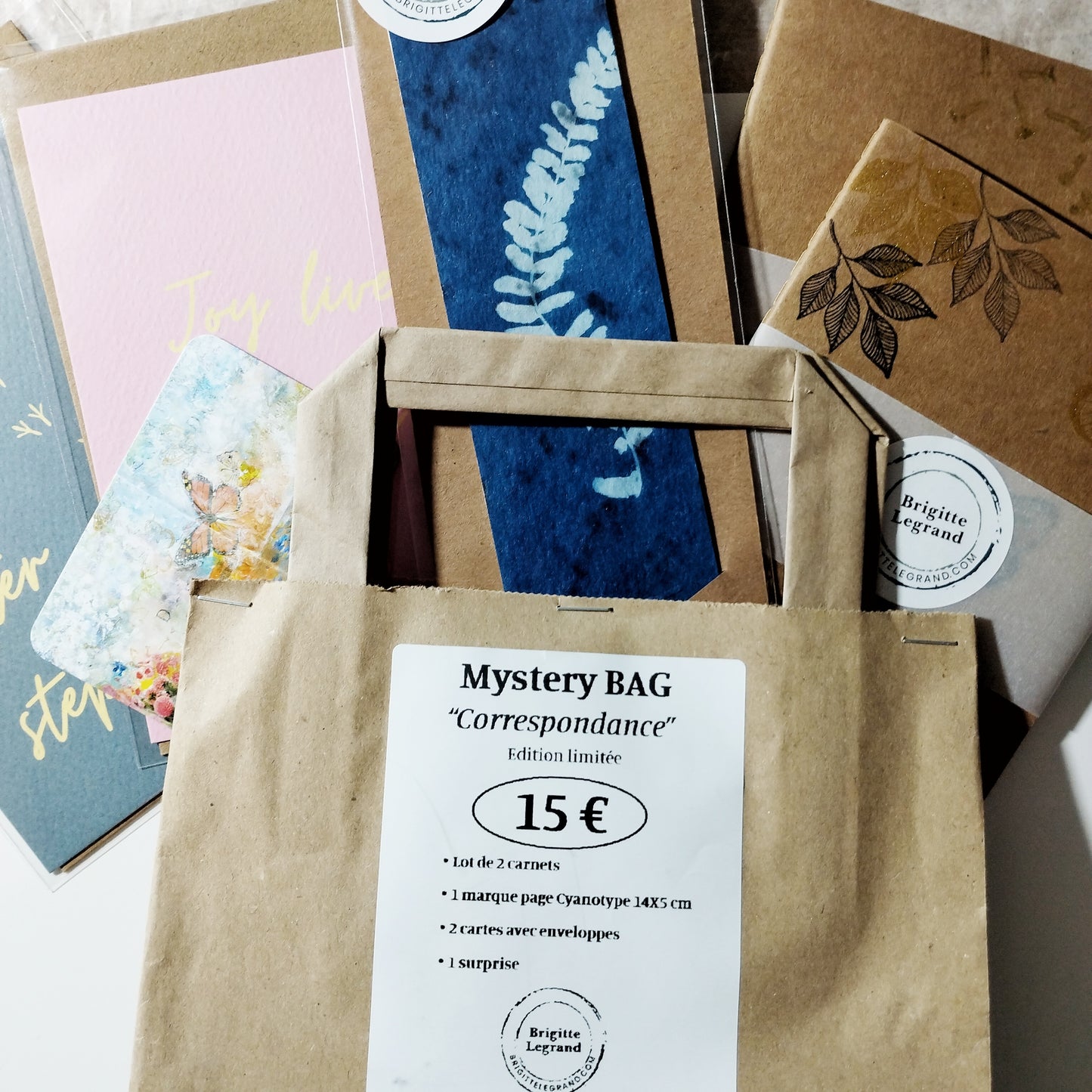 MYSTERY BAG Correspondance